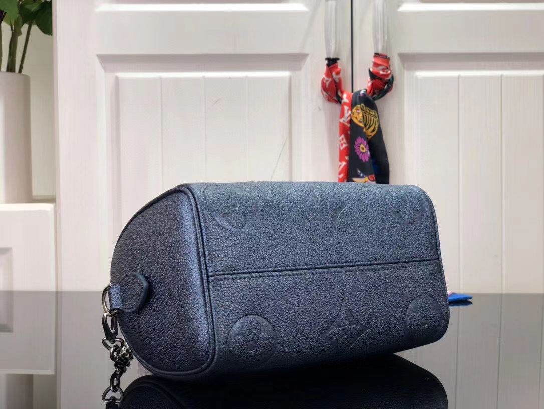 Louis Vuitton SPEEDY BANDOULIERE 20 Monogram Handbag M58958 Navy Nacre 